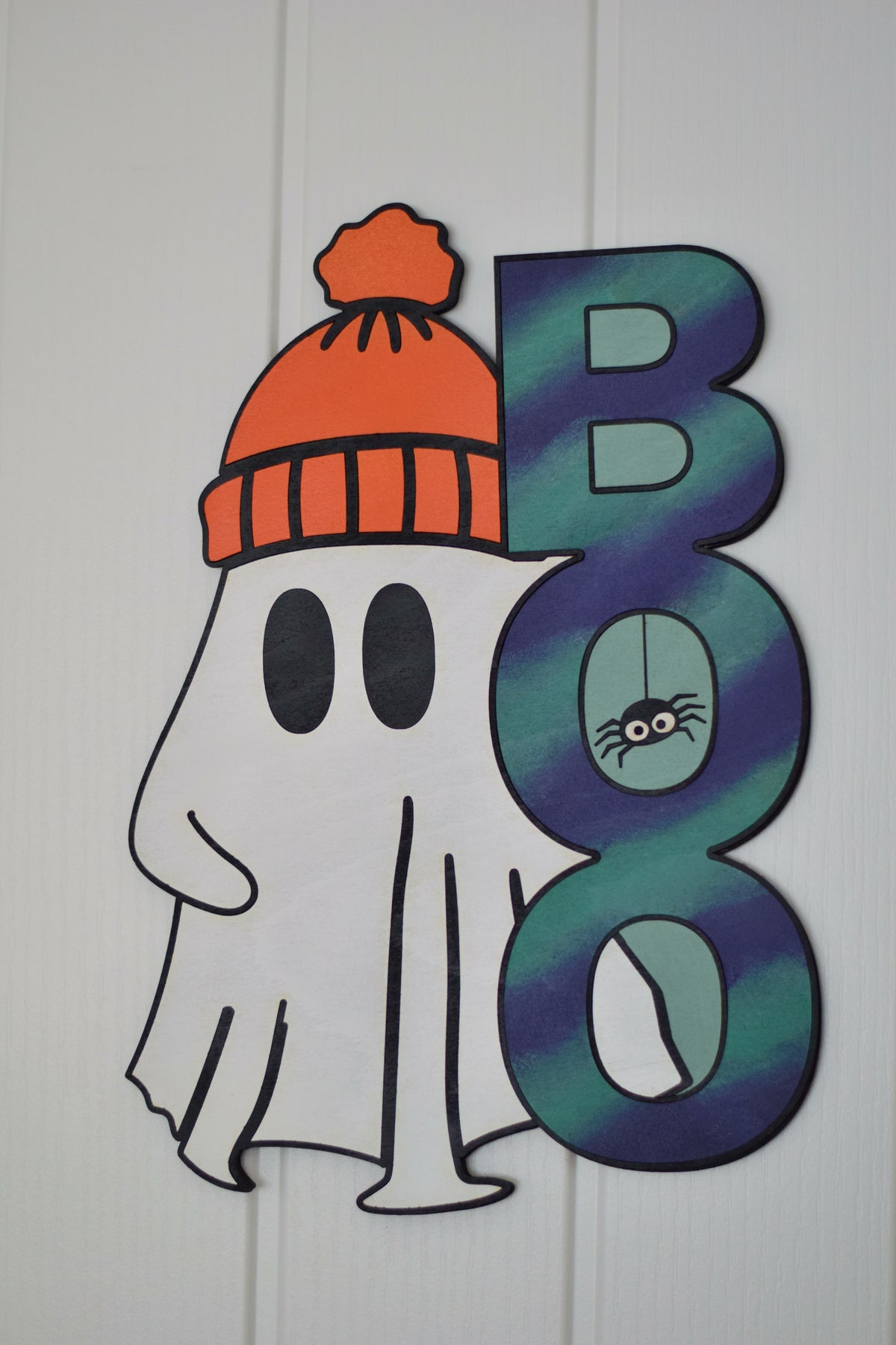 Wooden Cute Ghost Halloween Sign – Hand-Painted Spooky Home Decor